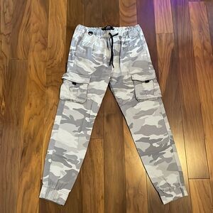 Hollister men’s cargo pants